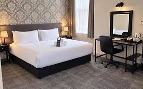The County Hotel